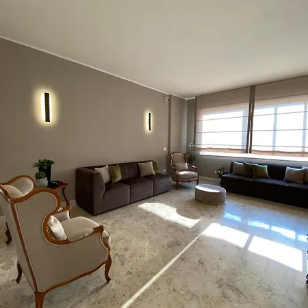 Casa Almika Sparano 4* בארי