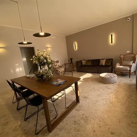 Casa Almika Sparano 4* Бари